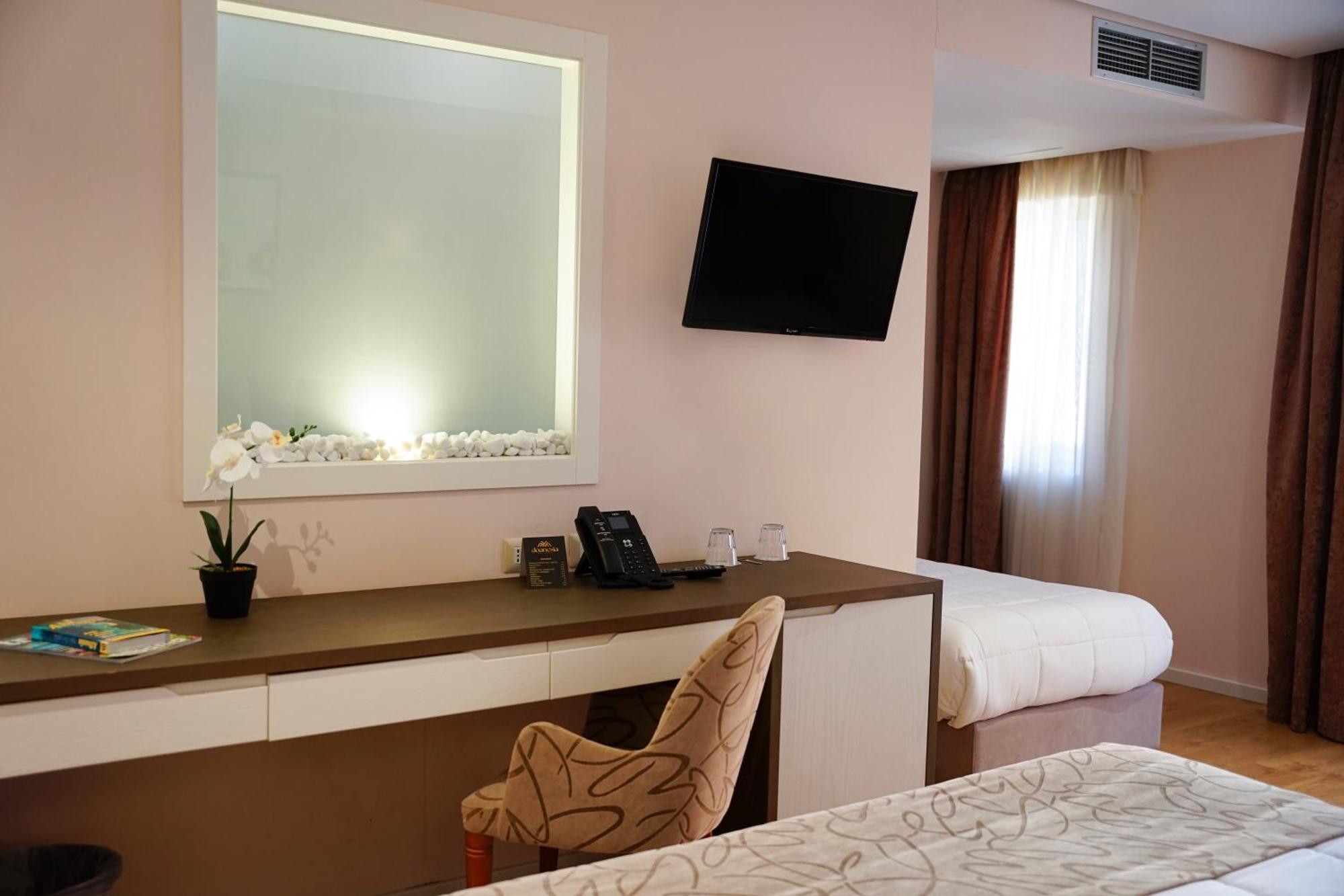 Doanesia Premium Hotel & Spa Tirana Exteriér fotografie
