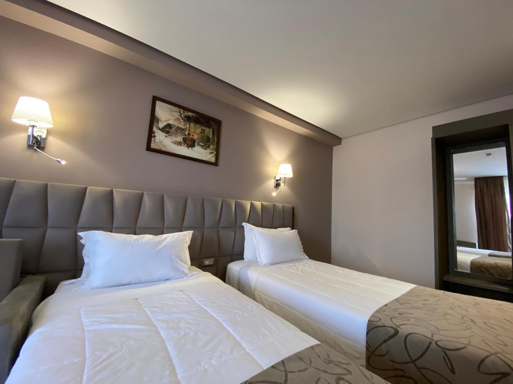 Doanesia Premium Hotel & Spa Tirana Exteriér fotografie