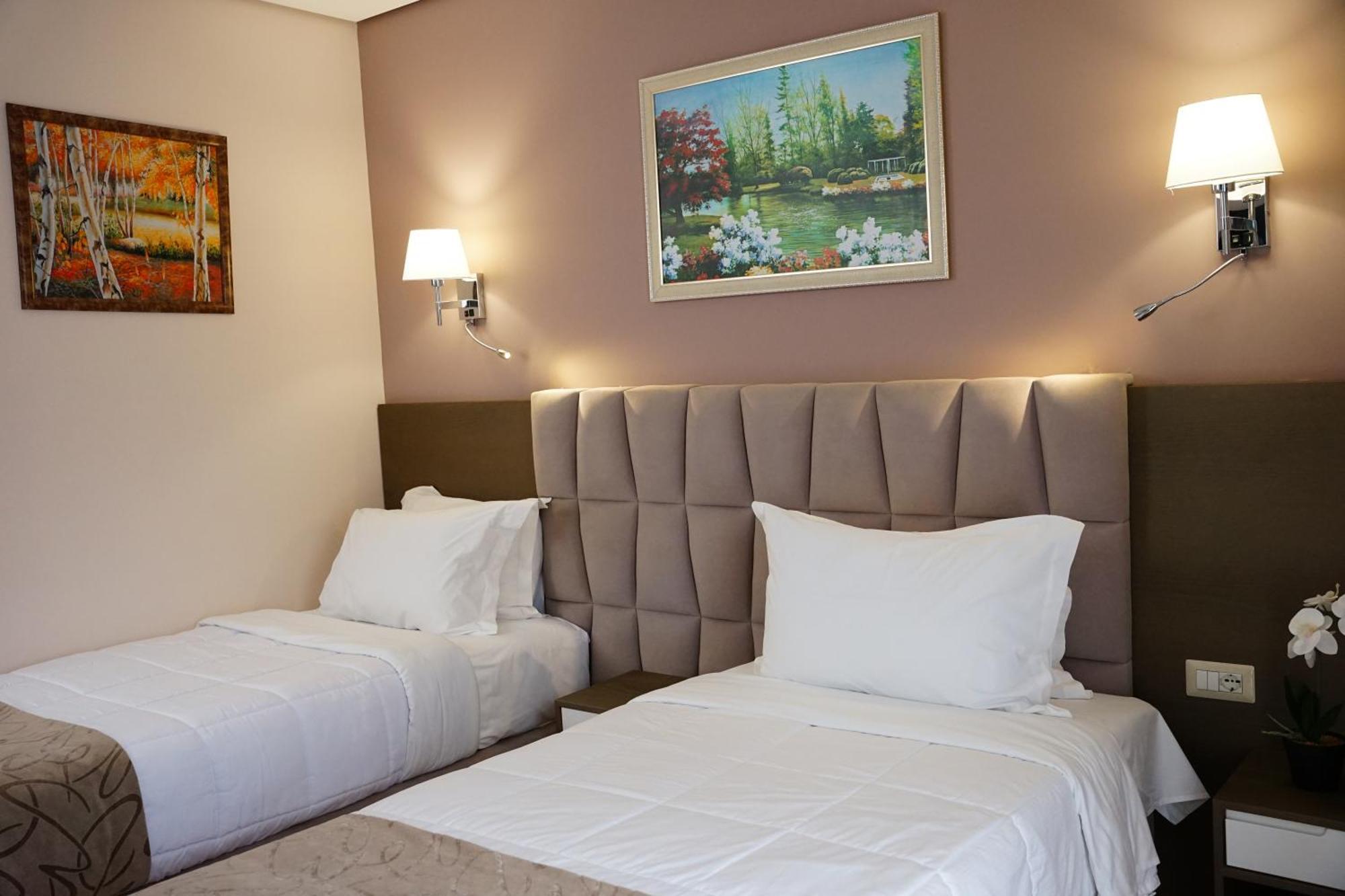 Doanesia Premium Hotel & Spa Tirana Exteriér fotografie